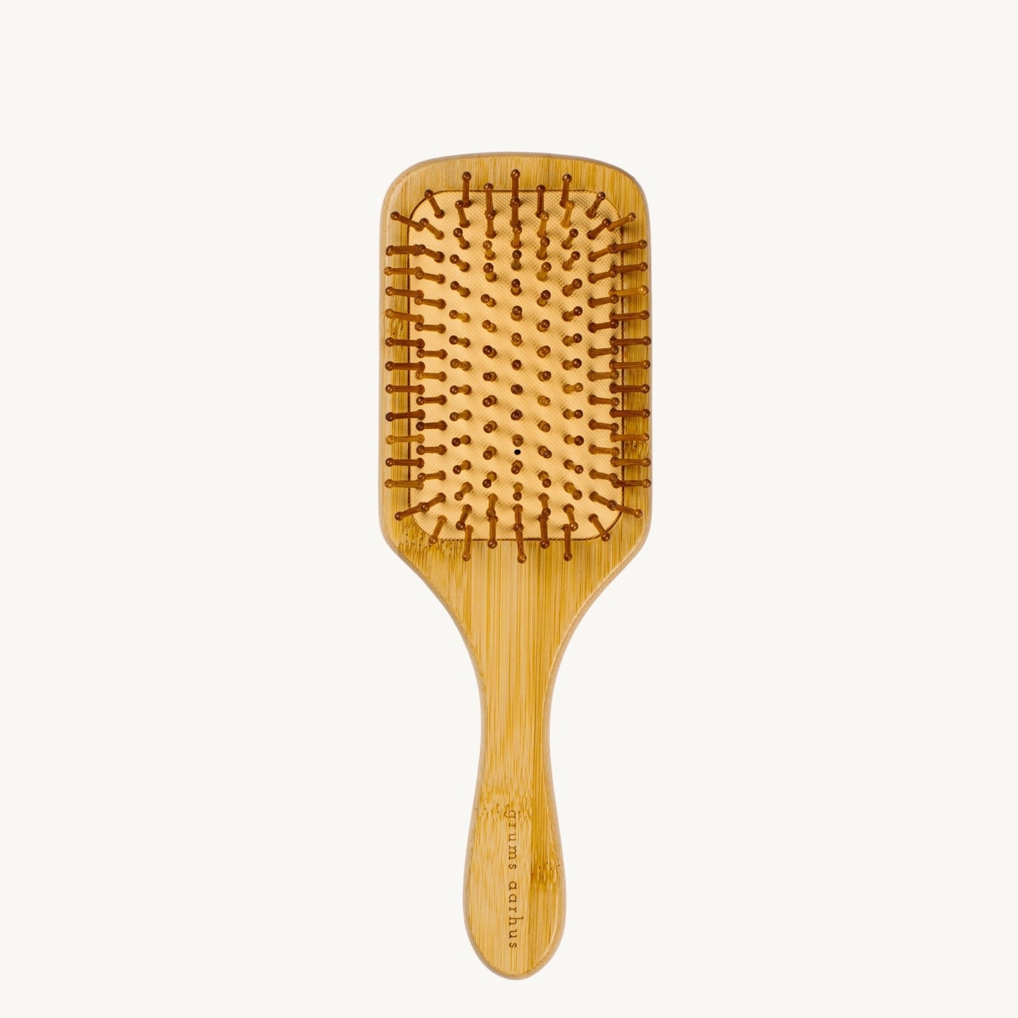 grums bamboo hairbrush - NIMO SKIN