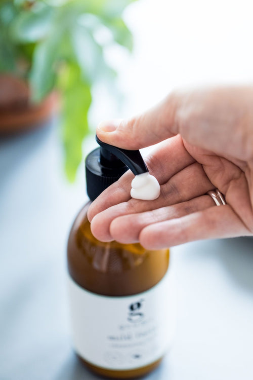 mild facial cleansing milk - NIMO SKIN